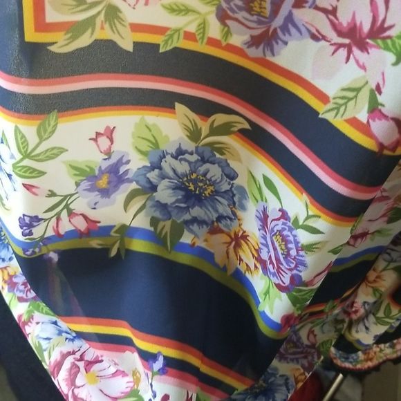 Fashion Nova Mock Neck Long Sleeve Mock Neck Boho Blouse W/Elastic Sleeve Sz.M - Picture 7 of 14